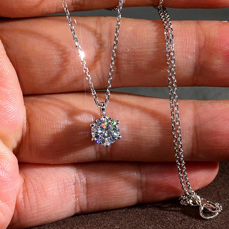The Victoria Round Necklace - I Spy Jewelry
